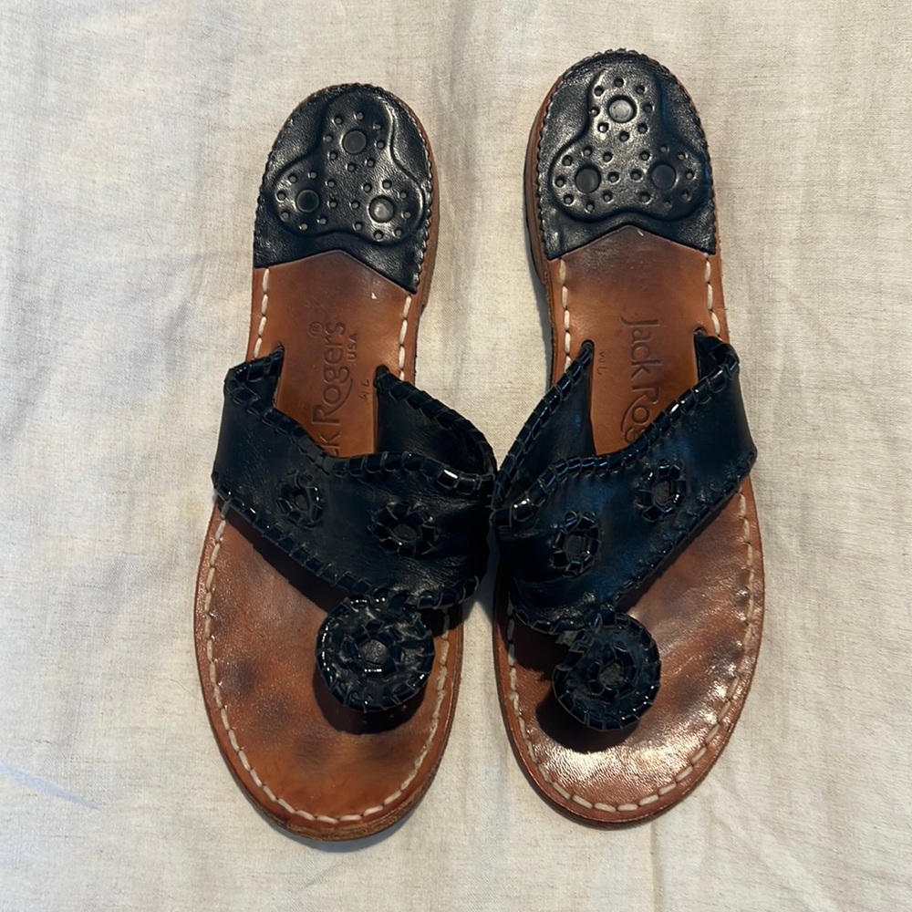 Jack Roger sandals in black leather and patent leather